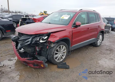 2016 Volkswagen Tiguan Se из США, поврежденный, VIN WVGAV7AXXGW061160
